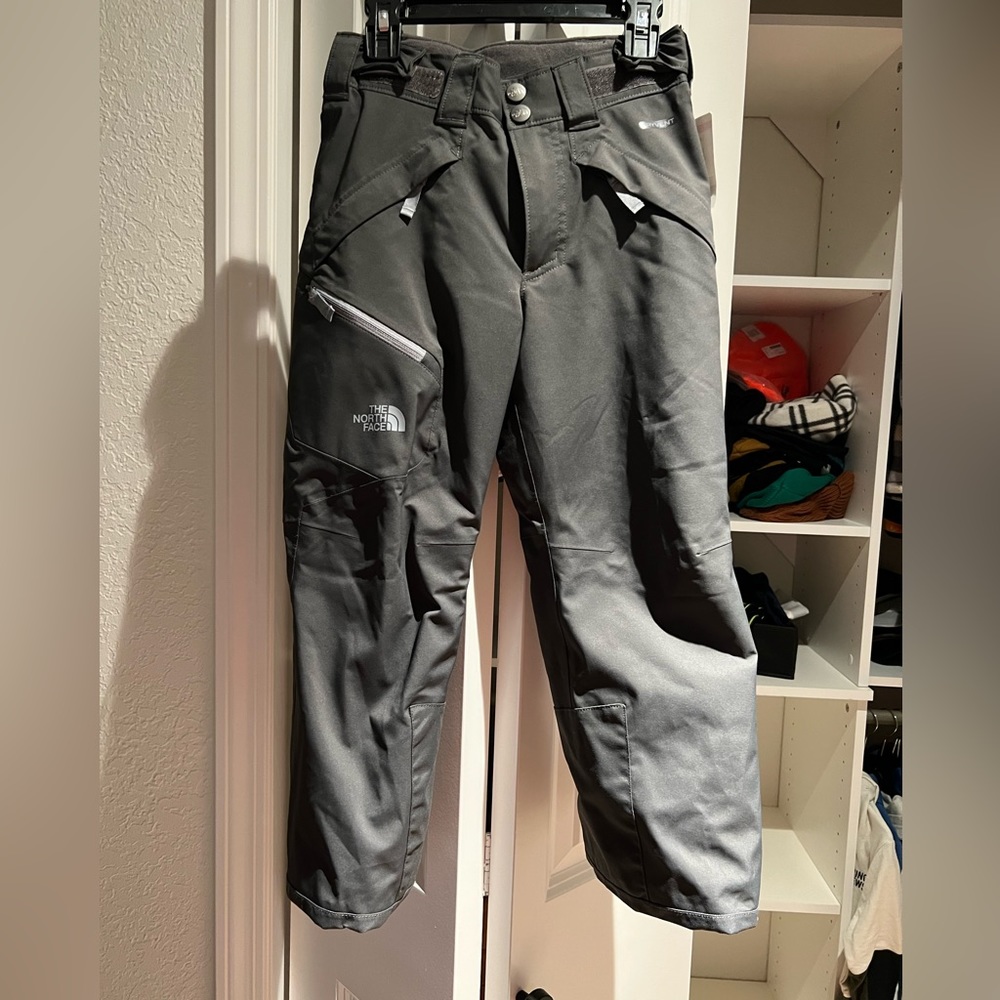 NWT The North Face Kids Gray Snow Pants Size XS (6)